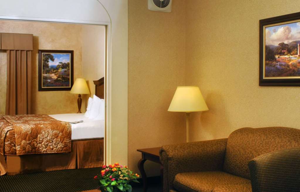 Inn On Barons Creek Fredericksburg Szoba fotó